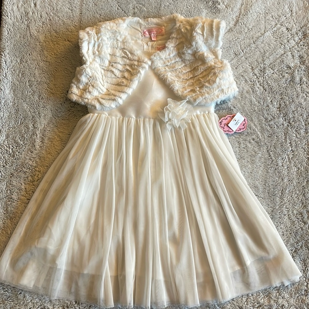Popatu Special Occasion cream Dress SZ 4 tuille faux fur